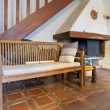 Les Noisetiers Holiday home