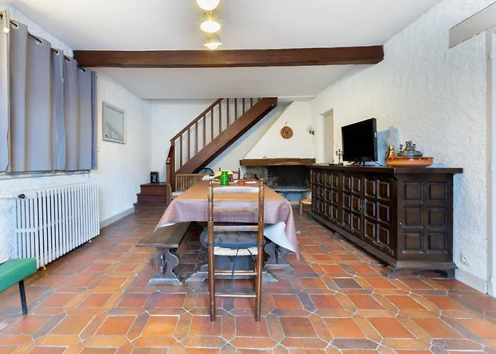 Дом отдыха Les Noisetiers *